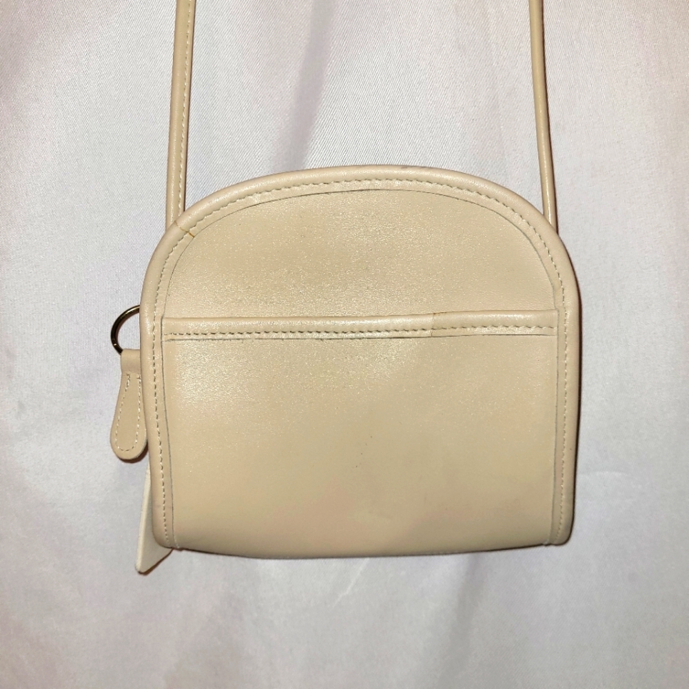 Vintage Coach Bone Zip Top Shoulder Crossbody Bag